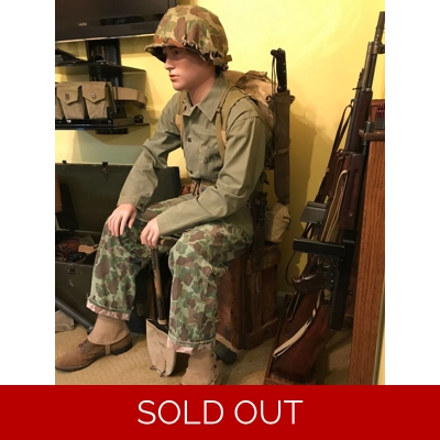 US WWII USMC Pacific Theater Seated Marine Corps Display w/ Full Equipment